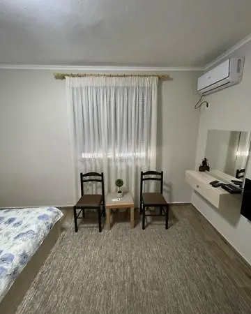 New Bazaar טיראנה